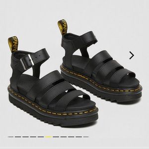 Doc Marten Blaire Hydro Leather Sandals size 39/8 US - Gently Used